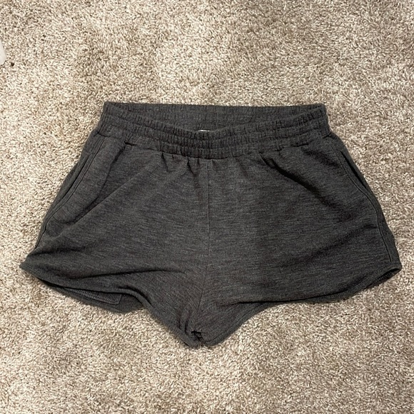 Urban renewal shorts - Picture 2 of 4